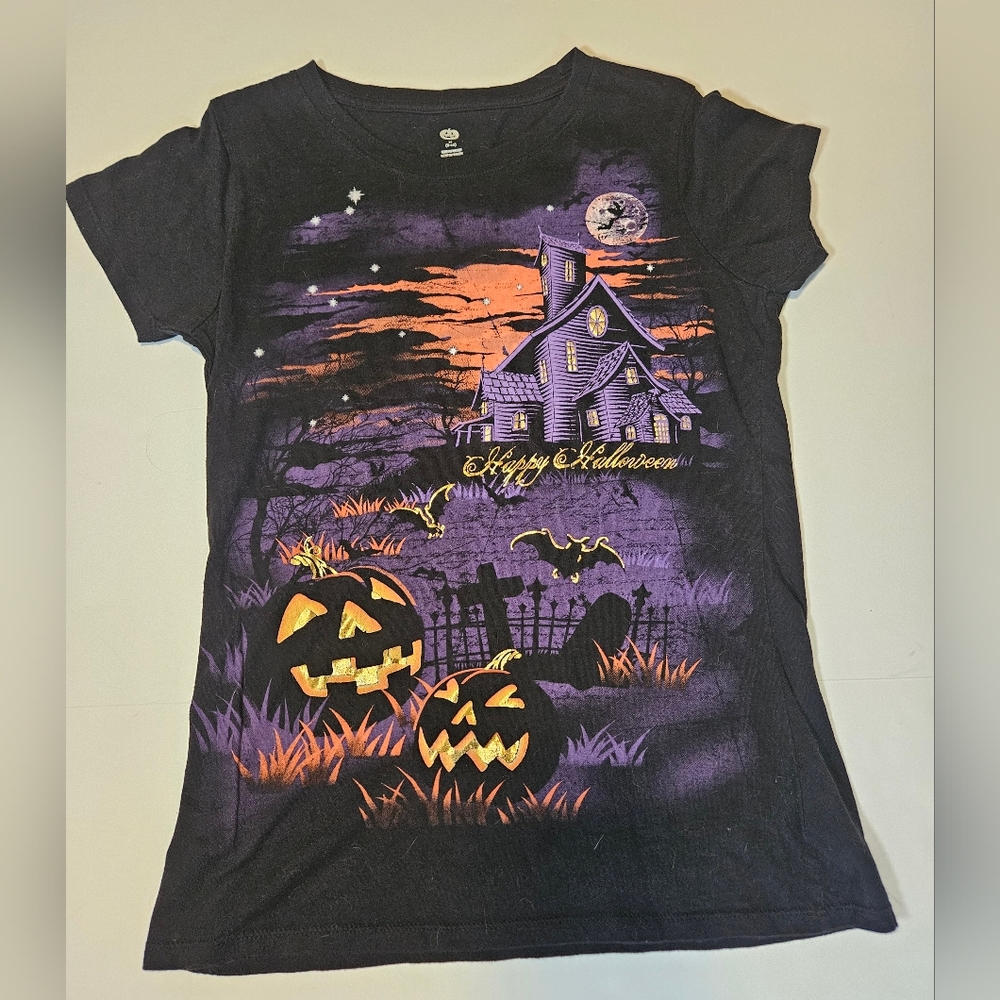 Halloween Graphic T-Shirt Short Sleeve, Jack O- Lantern Hounted House